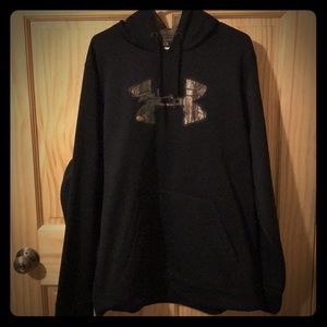 Men’s Camo Sweatshirt